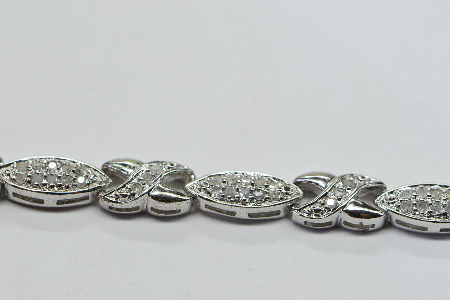 Diamond Tennis Bracelet: 1 Carat Sterling Silver Infinity Design