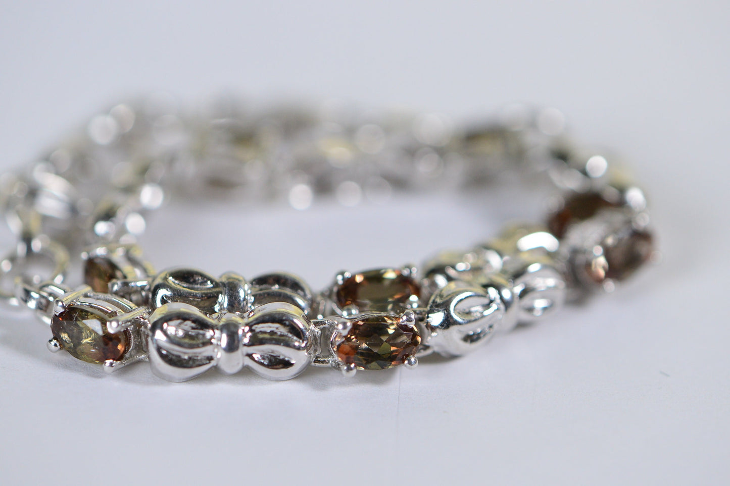 Diaspore Zultanite Sterling Silver Bow Bracelet: 7.5 Inch Tennis Bracelet