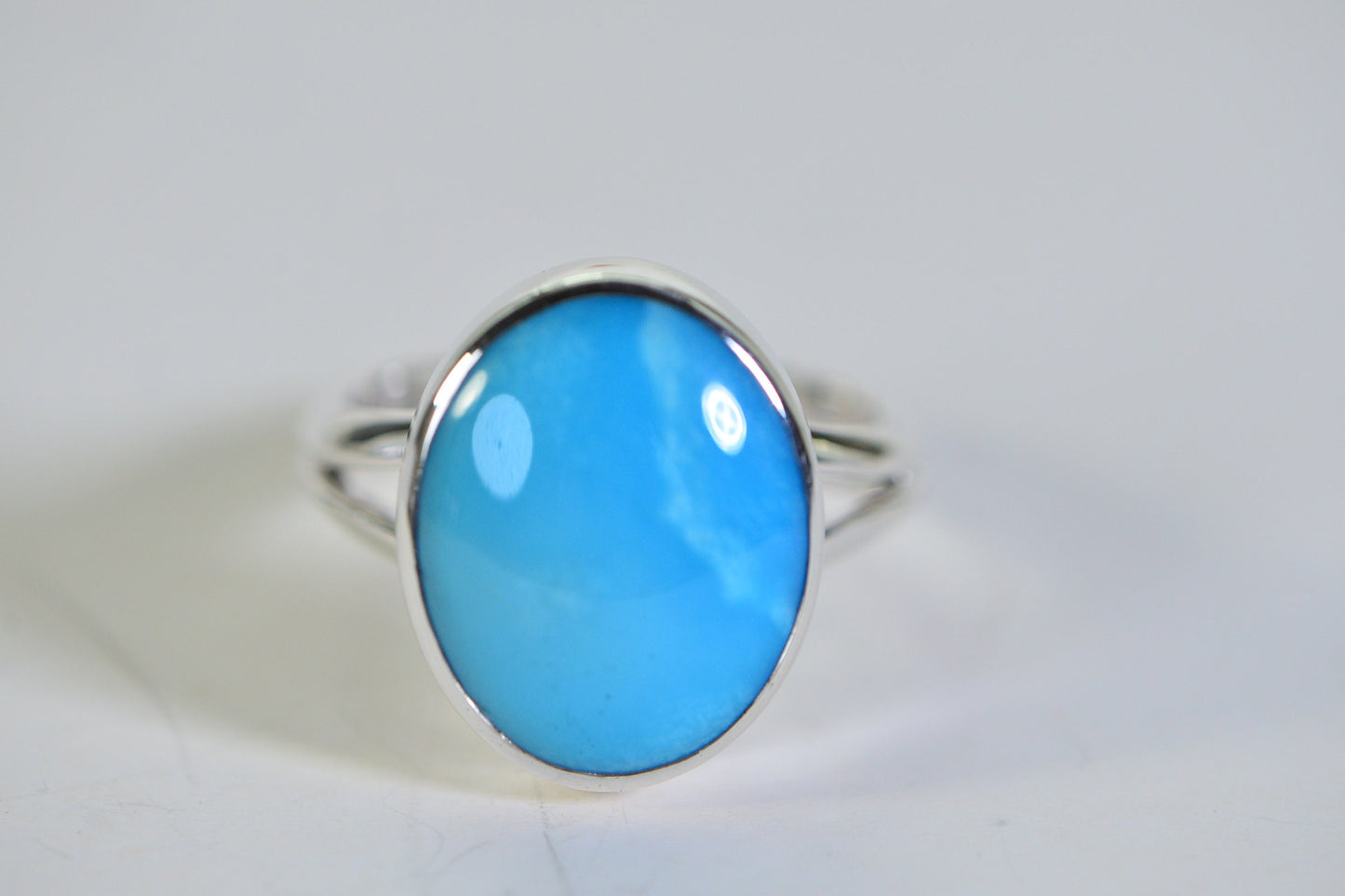 Sleeping Beauty Turquoise Ring: Oval Arizona Turquoise, Sterling Silver