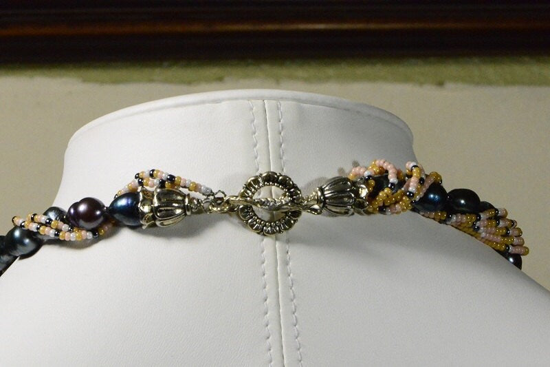 Handmade Shell Pearl Lariat Necklace, Silver Flower Clasp