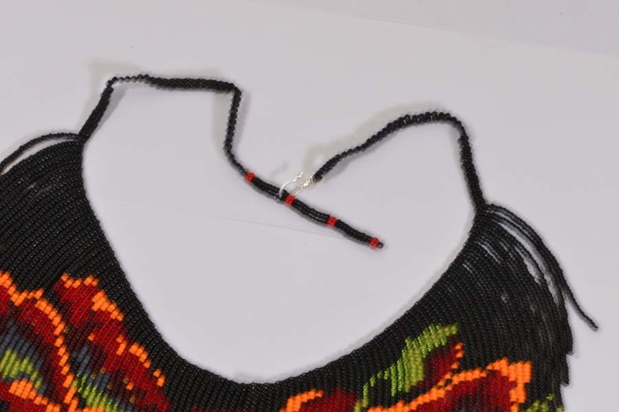 Red Poppy Flower Beaded Necklace – Seed Bead Fringe Choker