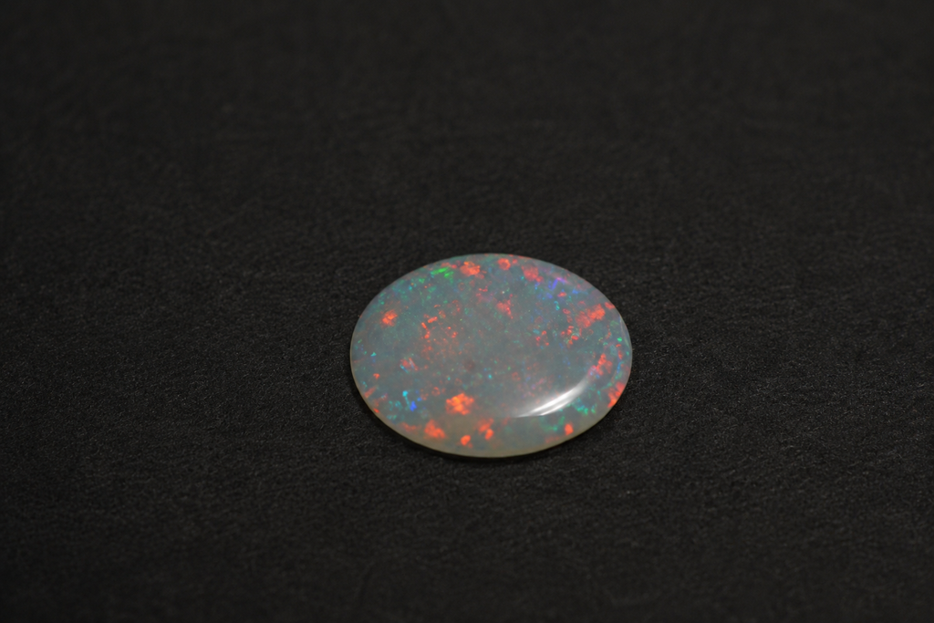 Crystal Opal Solid White Australian Opal Cabochon Coober Pedy Natural Opal Gemstone