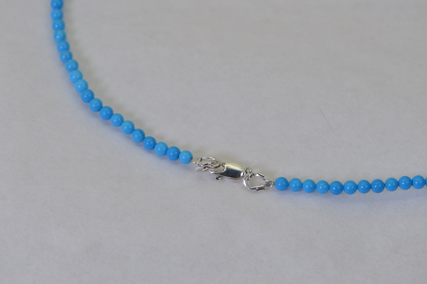 Arizona Sleeping Beauty Chocker 16 inches Necklace
