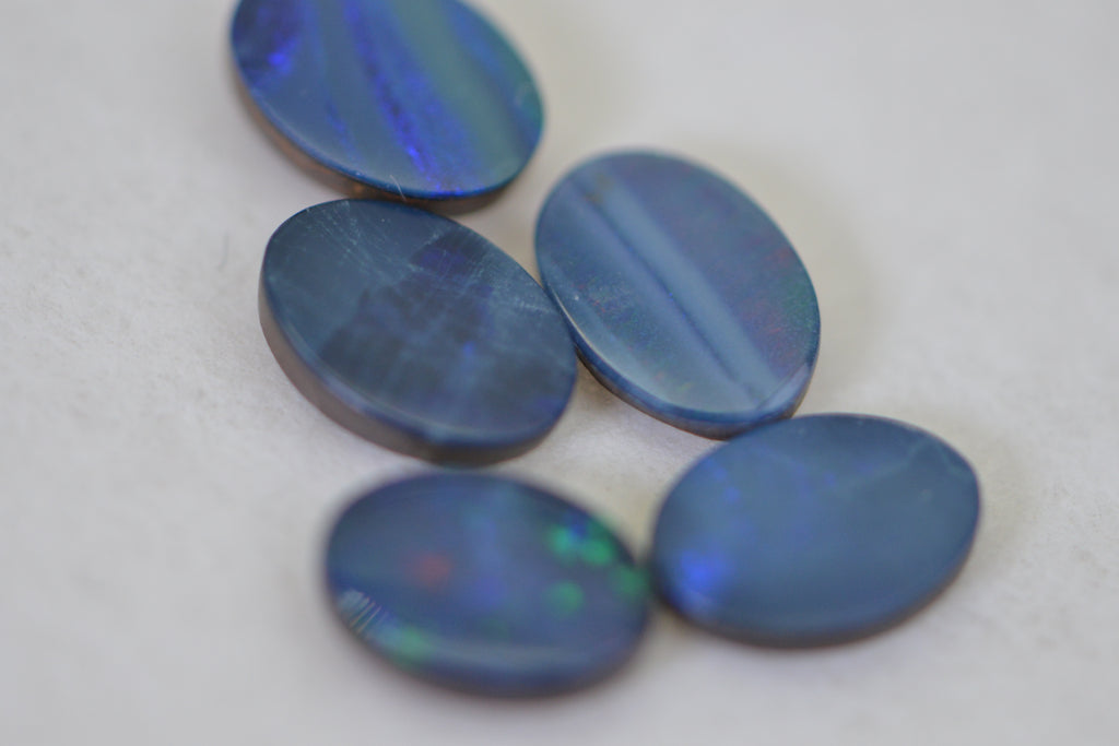 Australian Opal Black blue metalic Oval 7X5mm Lot for 5 pcs