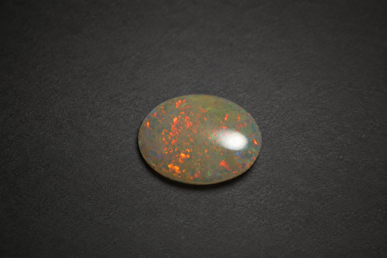 Crystal Opal Solid White Australian Opal Cabochon Coober Pedy Natural Opal Gemstone