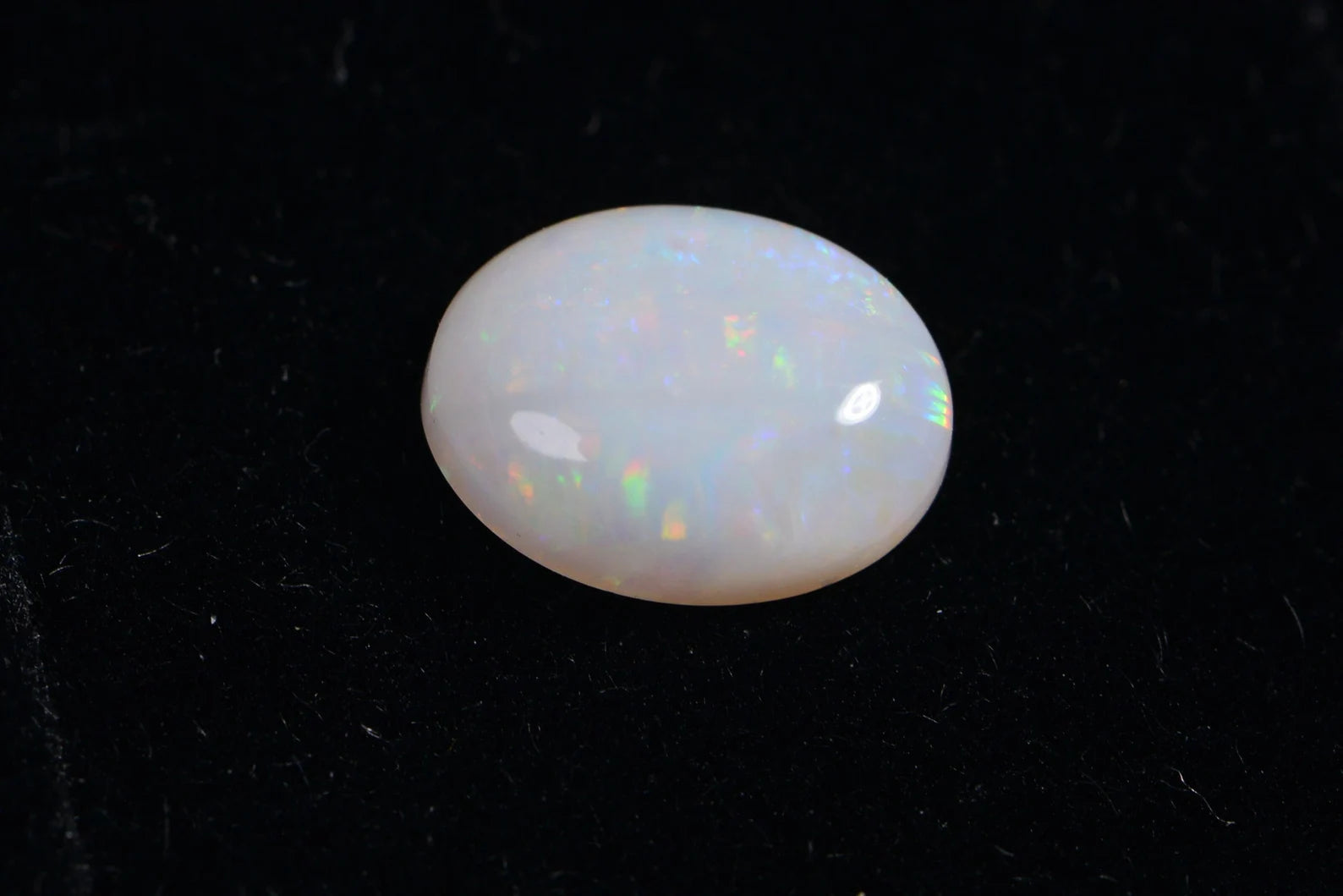 Australian White Solid Opal Oval Cabochon 7X5mm Opal for ring earrings