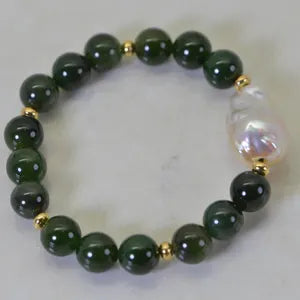 Green Jade Bracelet with Baroque Pearl, 14K Gold Filled Beaded Bracelet, Natural Gemstone Stretch Bracelet, Elegant Minimalist Jewelry