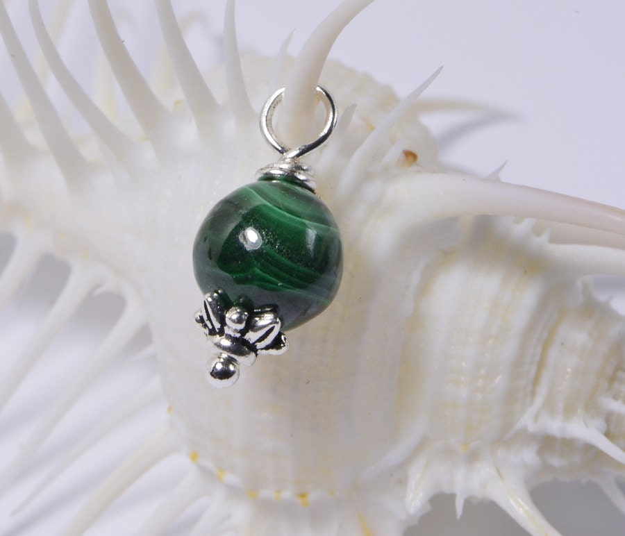 Malachite   Beads 8 mm Wire Wrapped Head Pin Silver wire