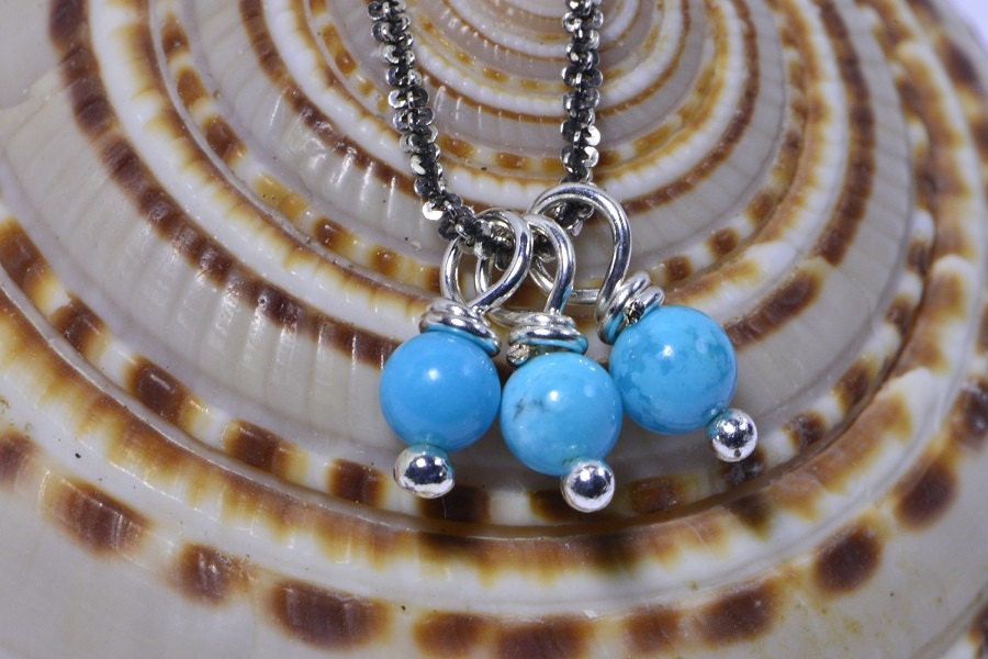 Natural Turquoise Beads 4 mm Wire Wrapped Head Pin Silver wire