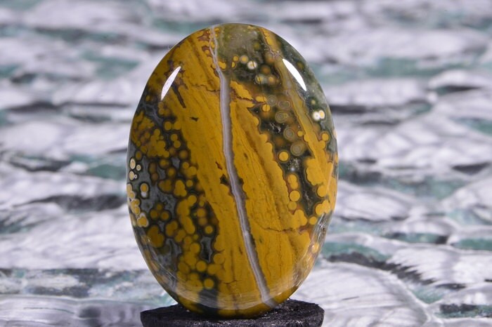Ocean Jasper Cabochon: Oval Gemstone for Ring or Pendant (35x25x6mm)