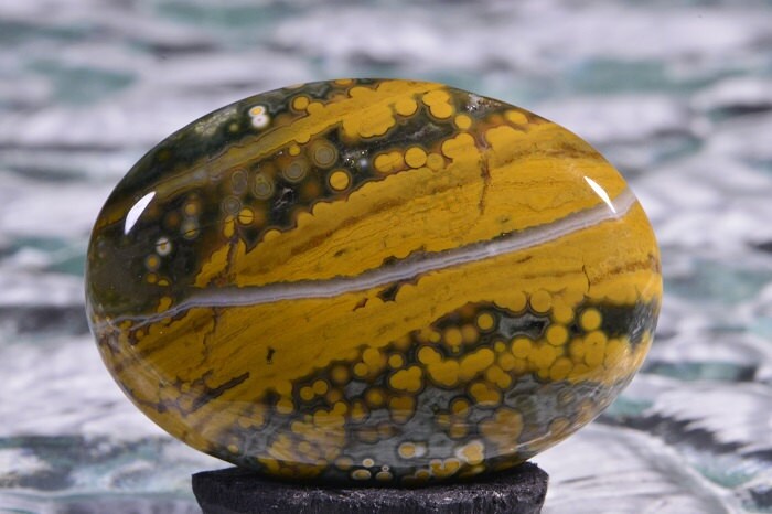 Ocean Jasper Cabochon: Oval Gemstone for Ring or Pendant (35x25x6mm)