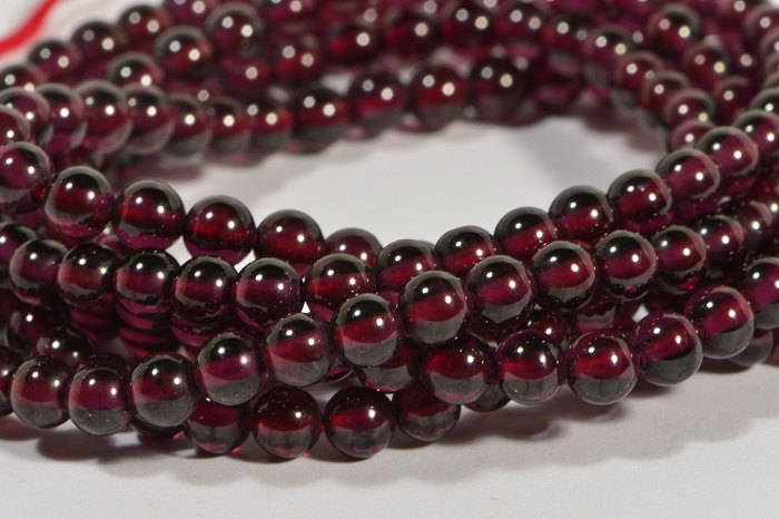 AAA Garnet Beads: 4mm Round Natural Gemstone, 16" Strand