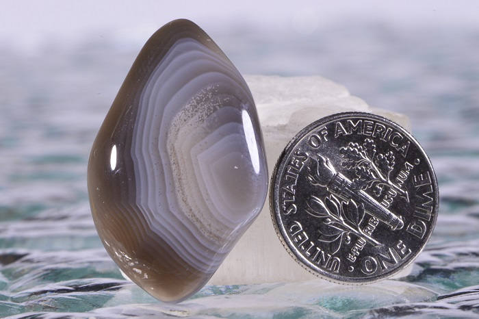 Banded Botswana Agate Cabochon: Natural Gemstone (30x19x4.8mm)