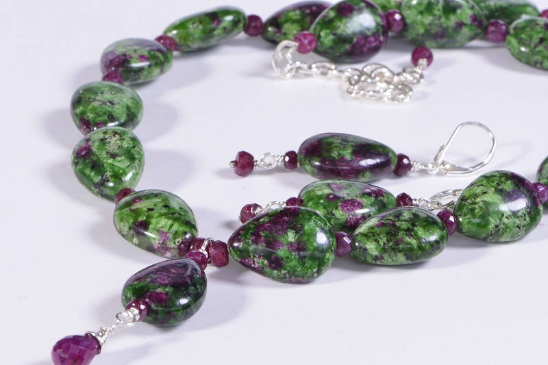 Zoisite Ruby Necklace & Teardrop Earrings, Sterling Silver Set