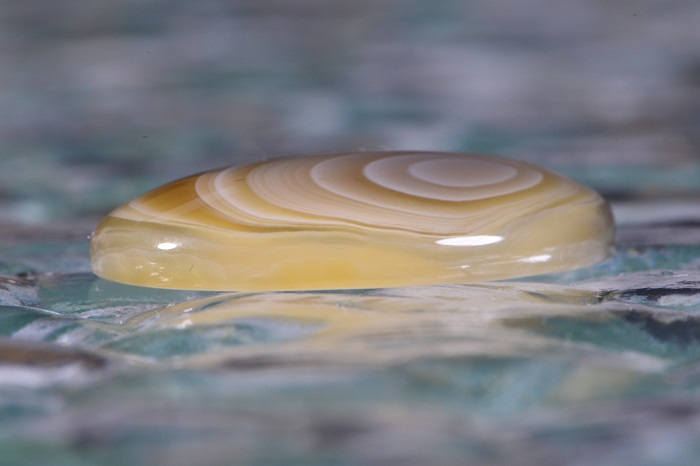 Banded Botswana Agate Cabochon: Natural Gemstone (25x18x5.2mm)