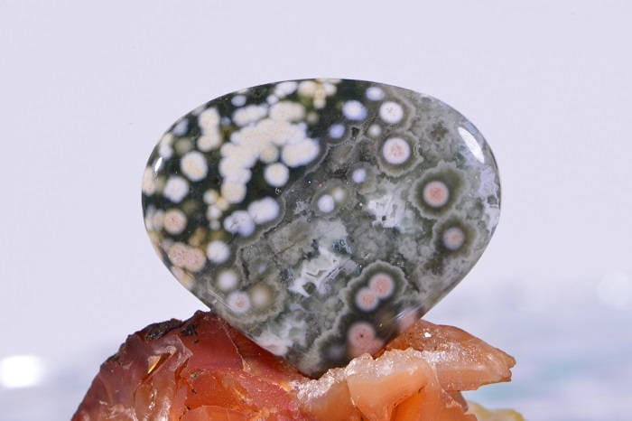 Ocean Jasper Teardrop Cabochon: Gem Quality Stone (23x27x4.6mm)