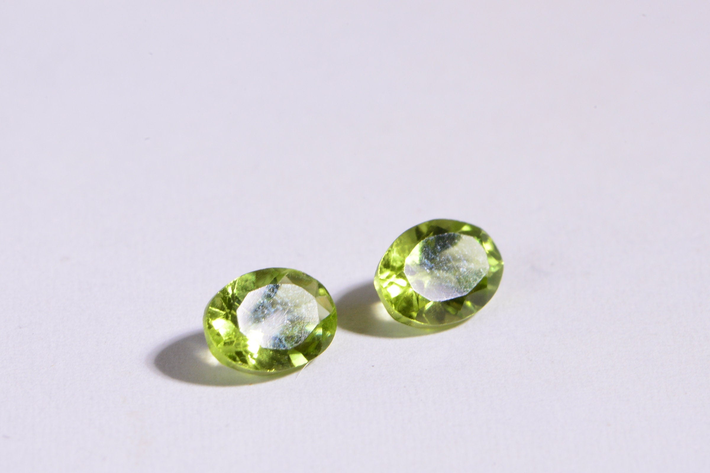 Genuine Peridot Stone Cabochon Oval Cut Faceted Loose Gems Ring size cabochons  7X5 mm