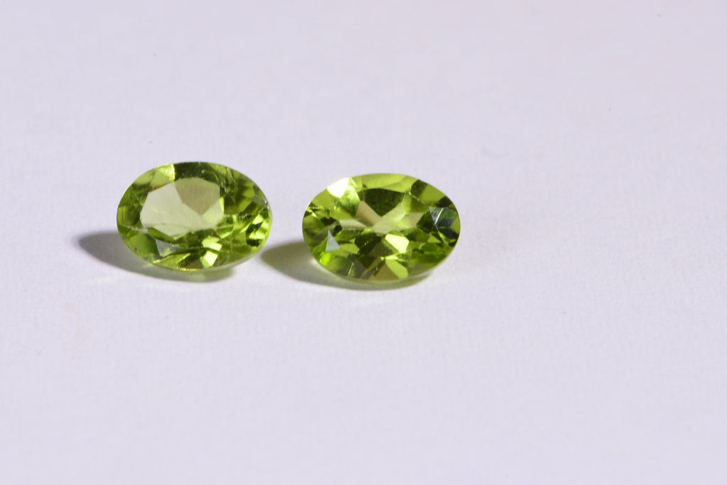 Genuine Peridot Stone Cabochon Oval Cut Faceted Loose Gems Ring size cabochons  7X5 mm