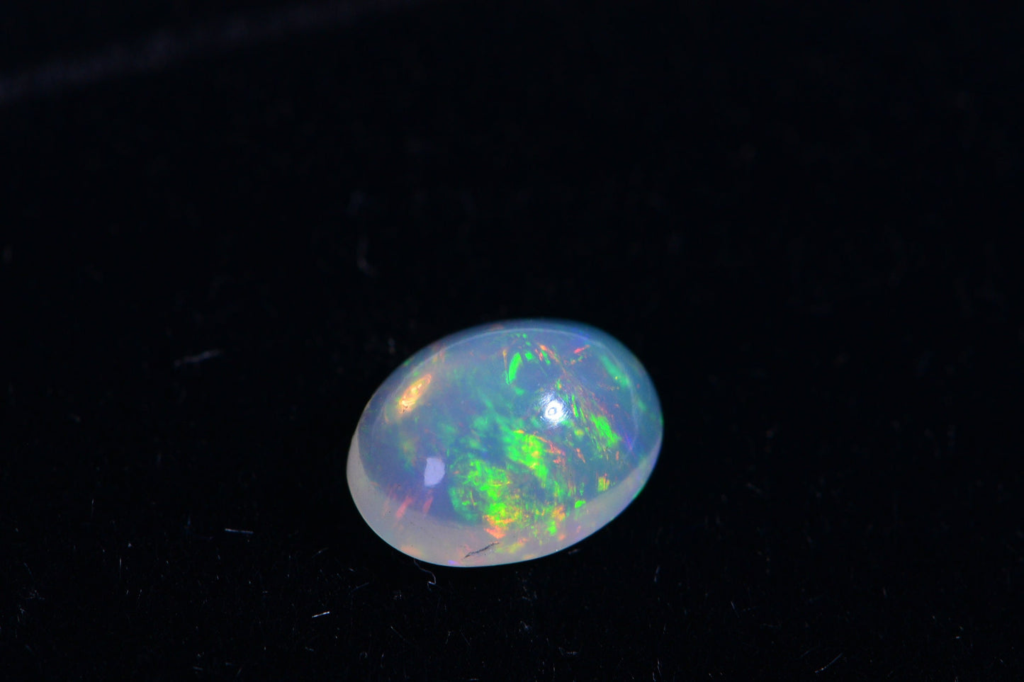 7X9mm Welo Opal Cabochon: Natural Ethiopian Gemstone