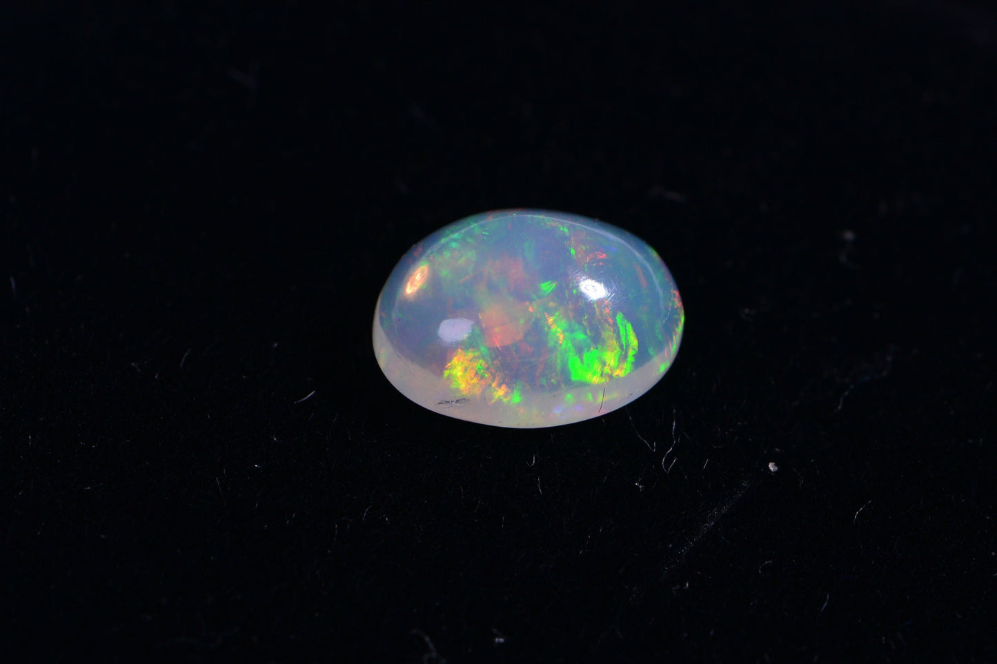 7X9mm Welo Opal Cabochon: Natural Ethiopian Gemstone