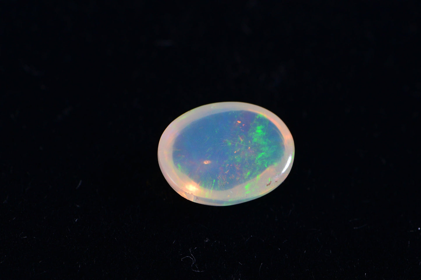 7X9mm Welo Opal Cabochon: Natural Ethiopian Gemstone