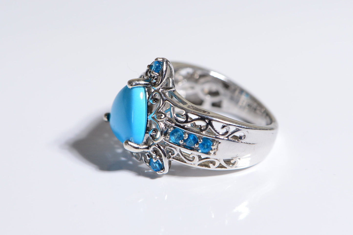 Neon Blue Apatite and Arizona Sleeping Beauty Turquoise Ring  in Platinum Over Sterling Silver
