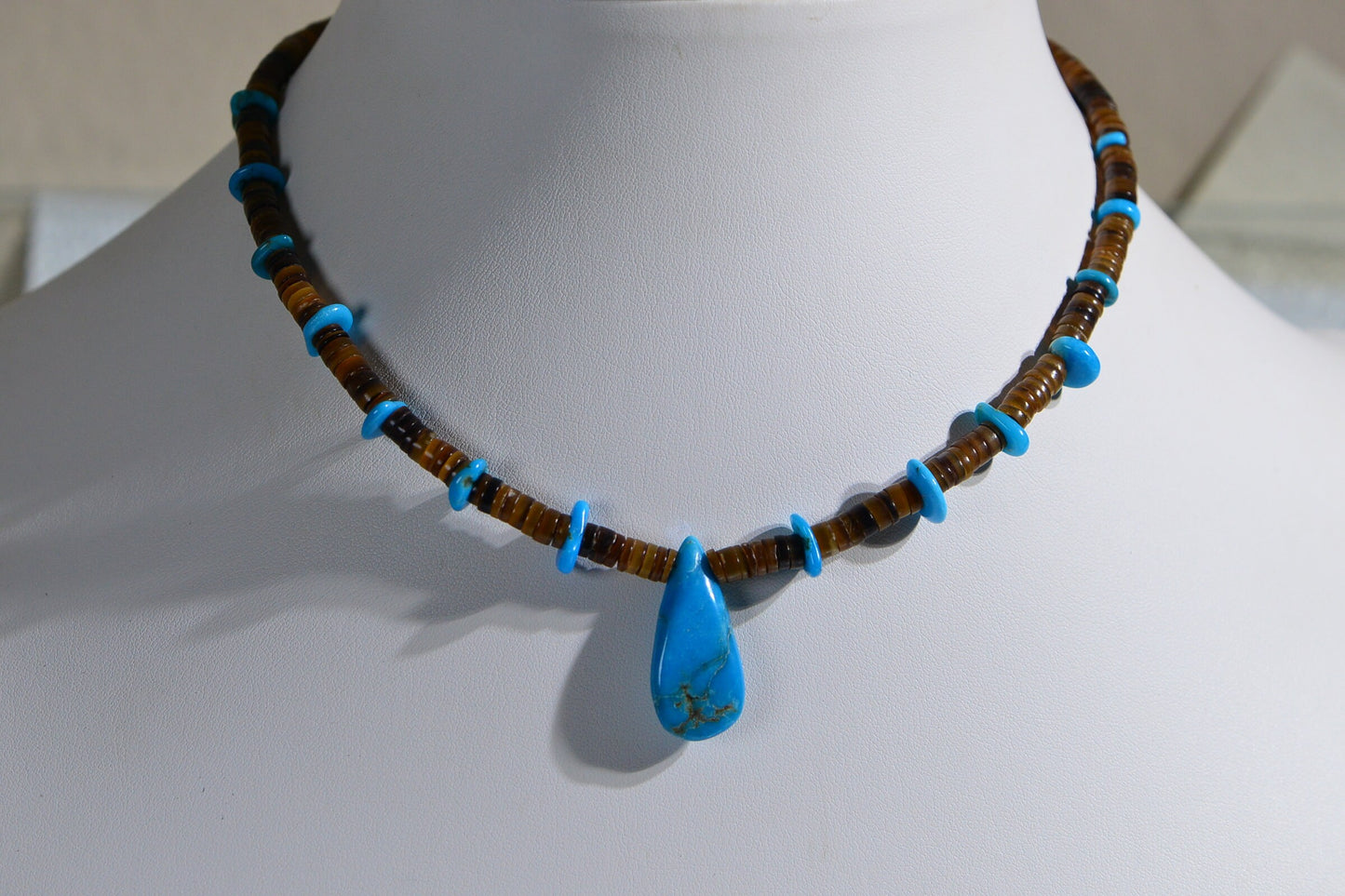 Arizona Sleeping Beauty Turquoise Necklace  Oyster shells Sterling silver Choker Beaded Gemstone