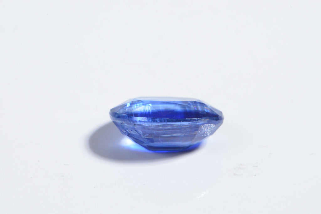 2.10ct Oval Blue Kyanite Gemstone: 9x7mm Faceted Cabochon