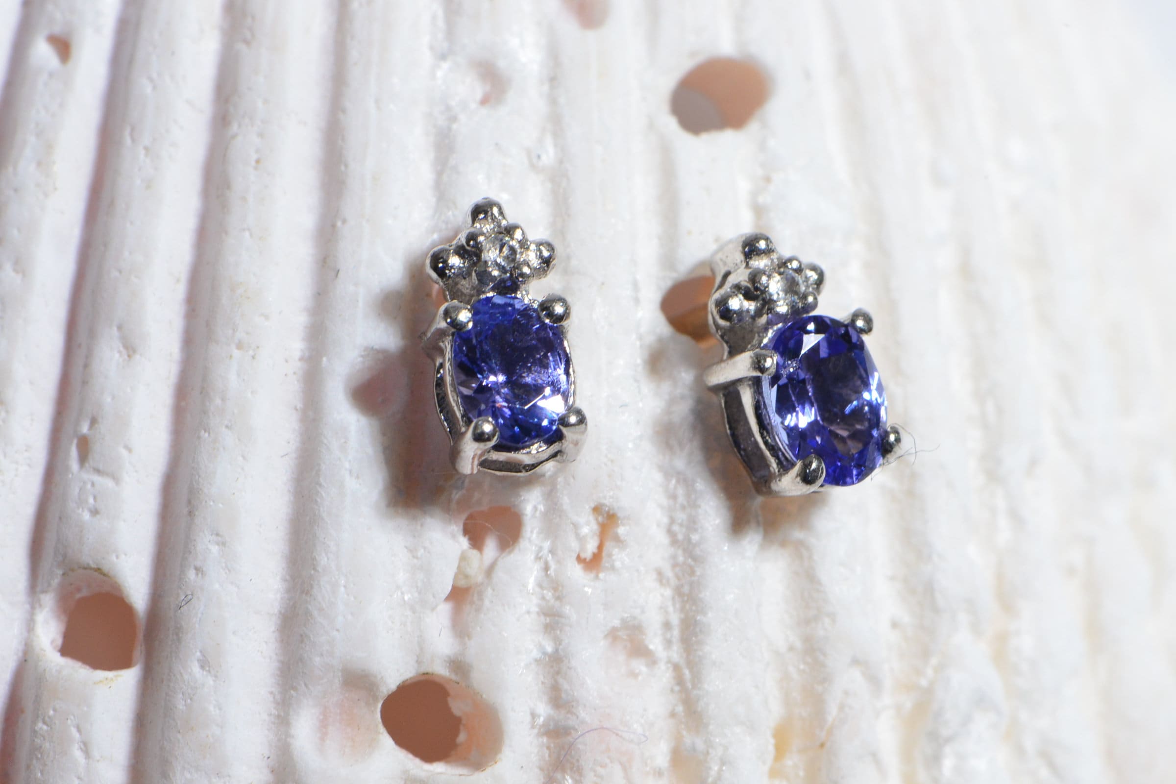 Natural Tanzanite,Zircon Sterling Silver 4 mm Tiny Studs Gemstone