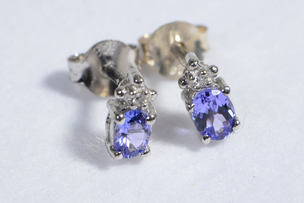Natural Tanzanite,Zircon Sterling Silver 4 mm Tiny Studs Gemstone