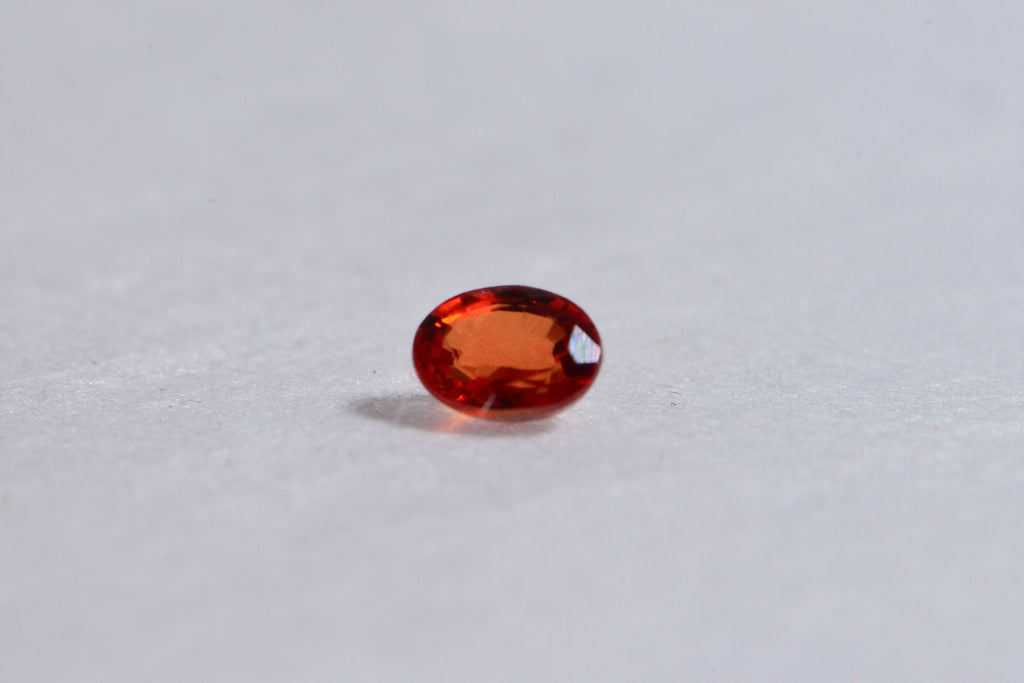 Natural Orange Sapphire: 0.35 ct Oval Loose Gem (3X4 mm)