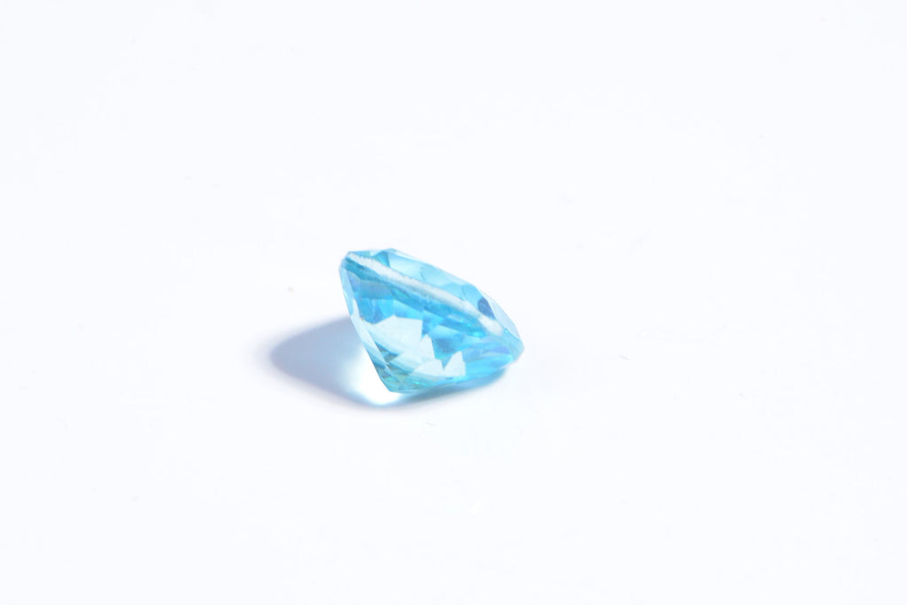 Natural Blue Topaz: Cushion Cut Crystal Cabochon (7mm)