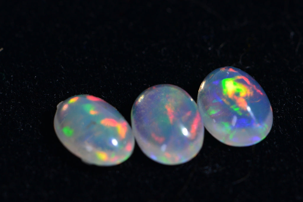 Natural Ethiopian Welo Opal Cabochon: Gemstone Jewelry Making (6.8x5X3mm)
