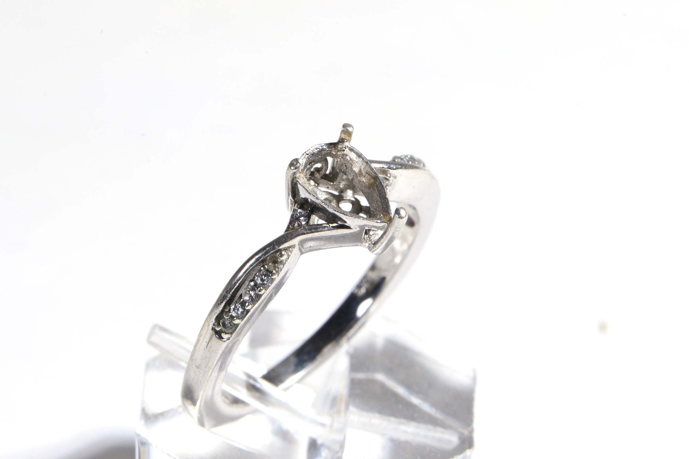 Vintage Sterling Silver Teardrop Ring Setting: Zircon, White Topaz, Size 10