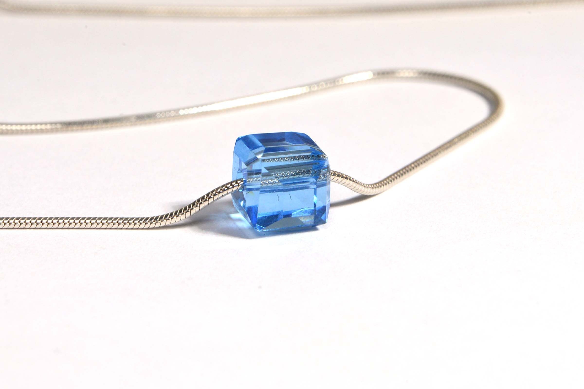 8mm Light Sapphire  Blue Crystal Cube Loose Beads 10 in pack