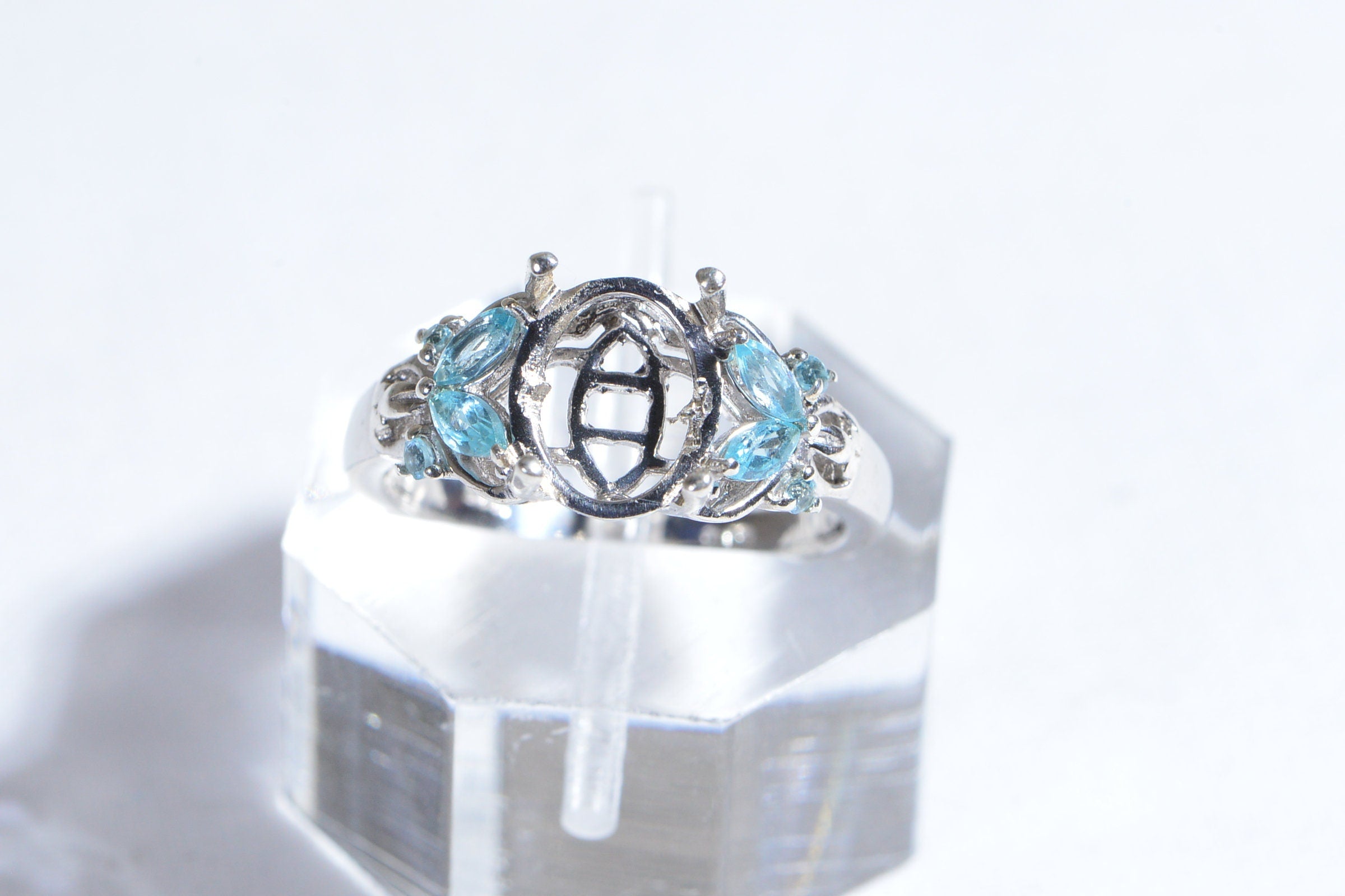 Sterling Silver Butterfly Ring Blank: Oval Prong Setting, Size 7