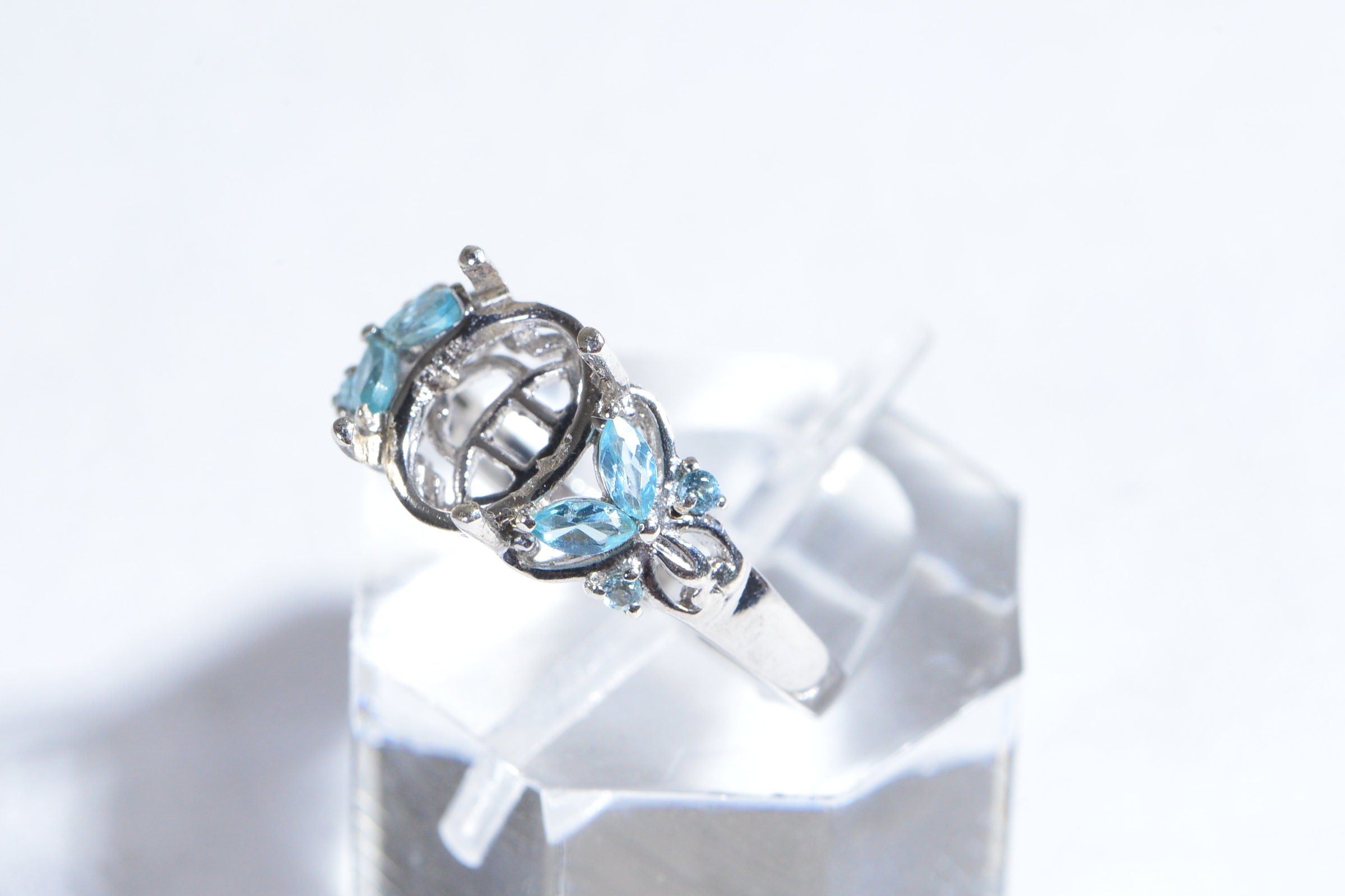 Sterling Silver Butterfly Ring Blank: Oval Prong Setting, Size 7