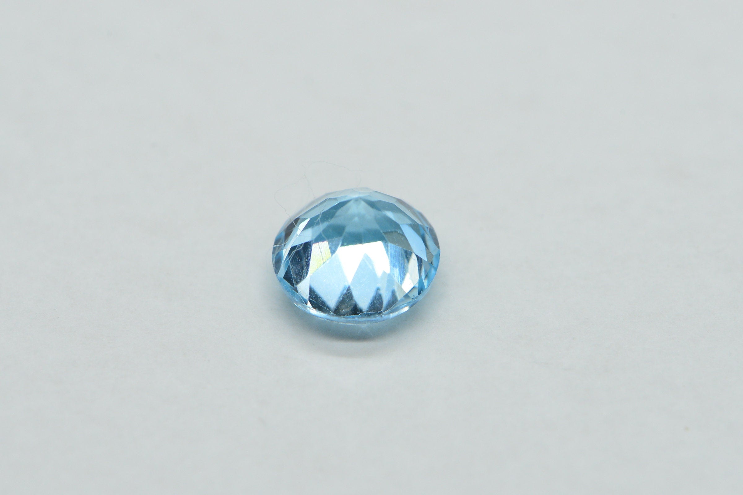 AAA Blue Topaz Gemstone: 6mm Round Faceted Crystal