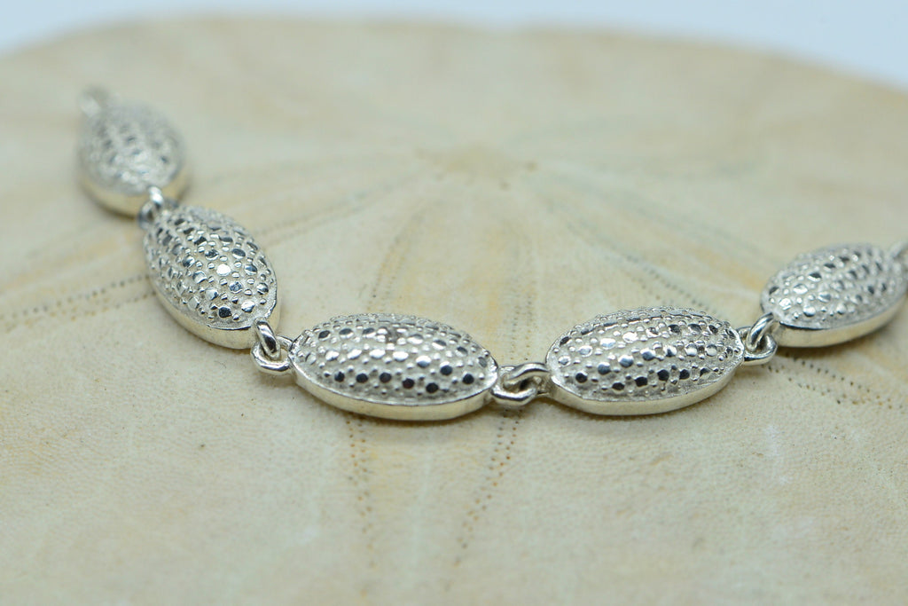 Sterling Silver Illusion Diamond Bolo Bracelet: Adjustable Oval Link