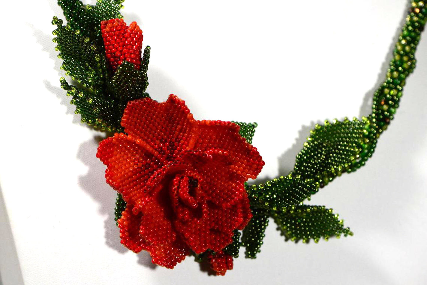Red Rose Seed Bead Choker Necklace, Floral Jewelry Gift
