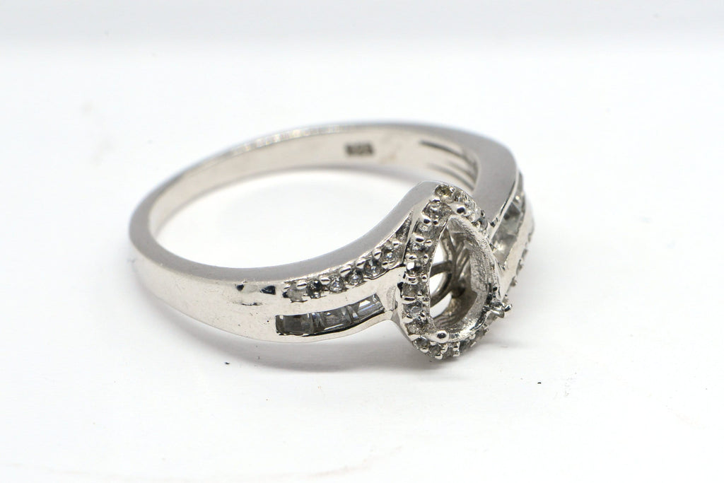 Sterling Silver Pear Cut Ring Blank: White Zircon Prong Setting, Size 11