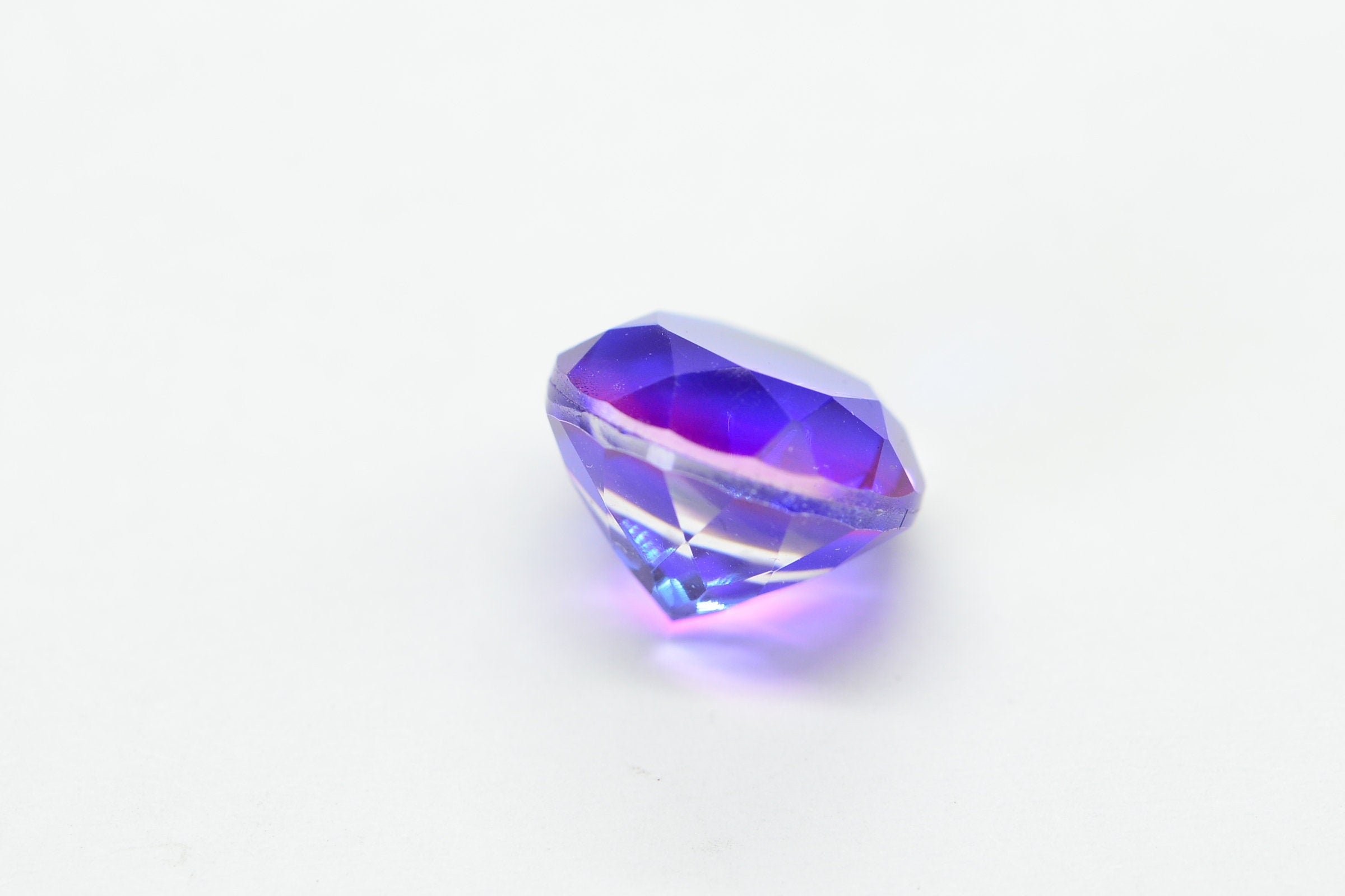 Color Change Alexandrite Doublet Quartz Lab Creative Oval Cabochon Stone For Rings