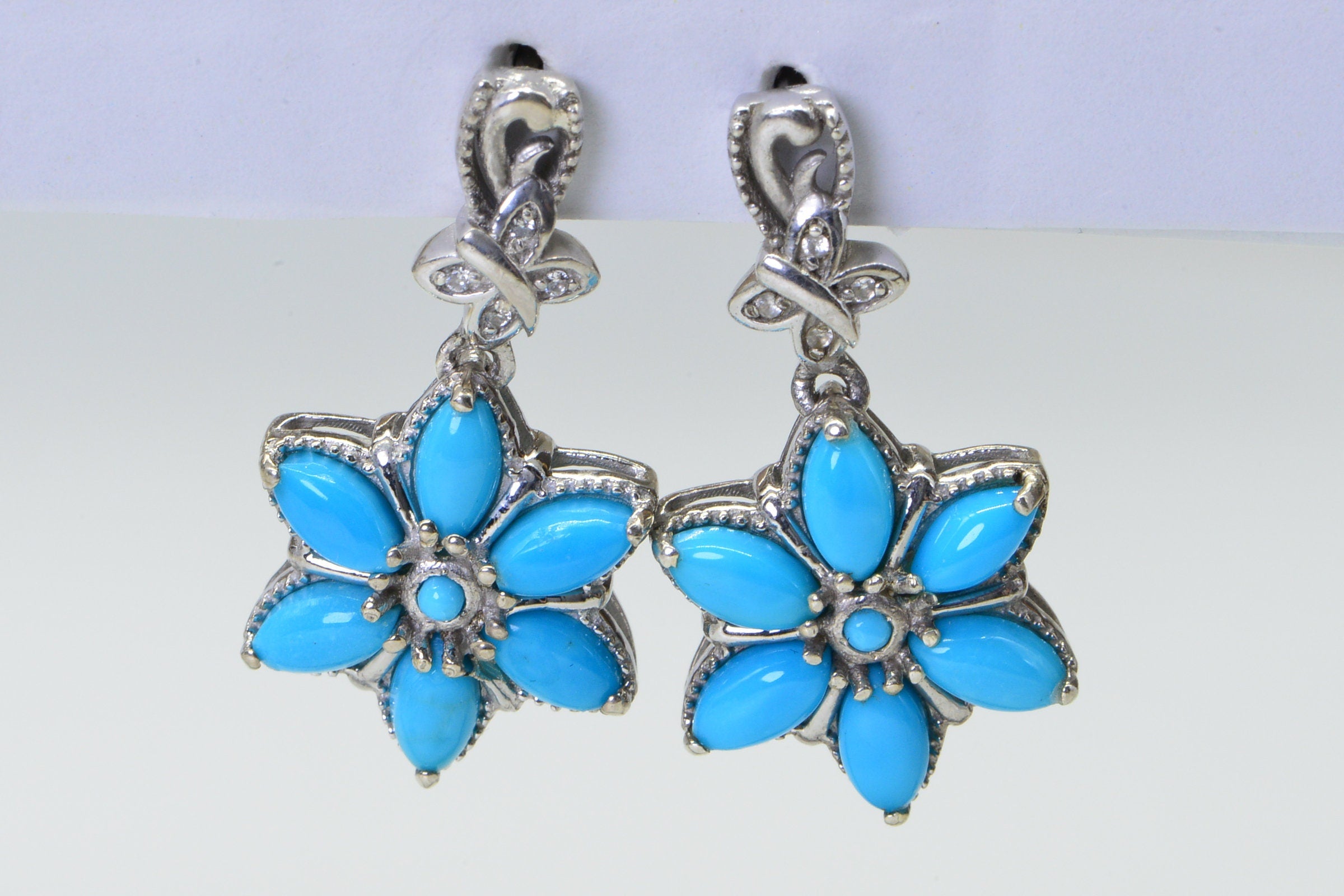 Arizona Sleeping Beauty Turquoise Stud Earrings  Flower Design Sterling Silver Earrings