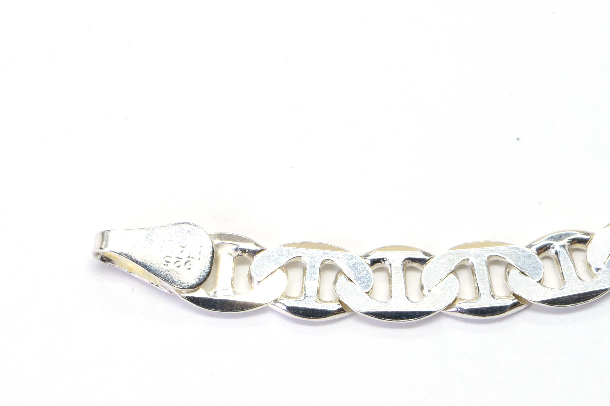 Sterling Silver Flat Mariner Chain Bracelet: Italian Rhodium Finish