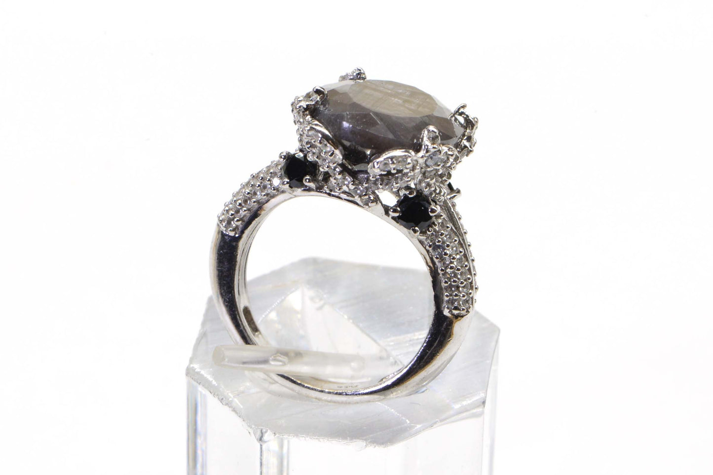 Genuine Gray Sapphire Halo Style Large Oval Natural Sapphire Fancy Solitaire Ring Sterling silver