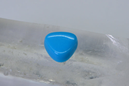 Arizona Sleeping Beauty Turquoise, Triangle, Trillion Cabochon 5.8 mm