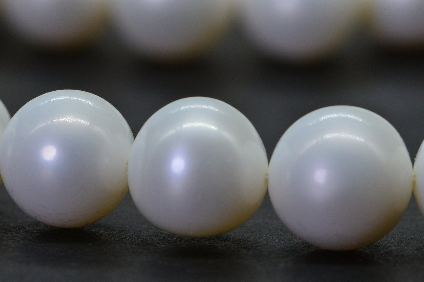 8mm Matte White Freshwater Pearl Beads: 16" Strand