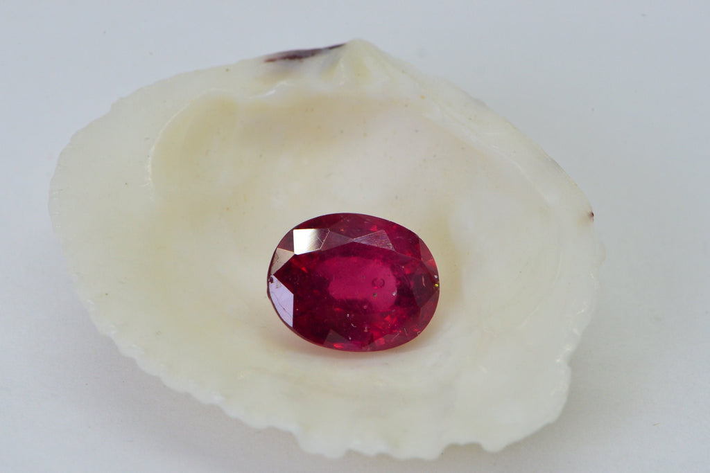 Oval Ruby Cabochon: Faceted July Birthstone (9x7mm)