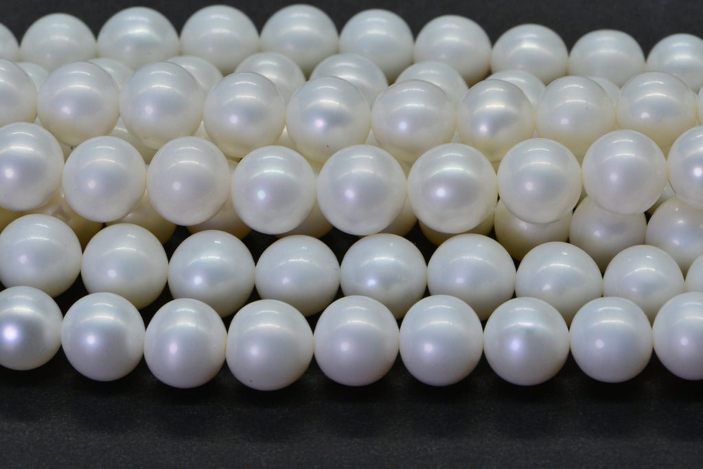 8mm Matte White Freshwater Pearl Beads: 16" Strand