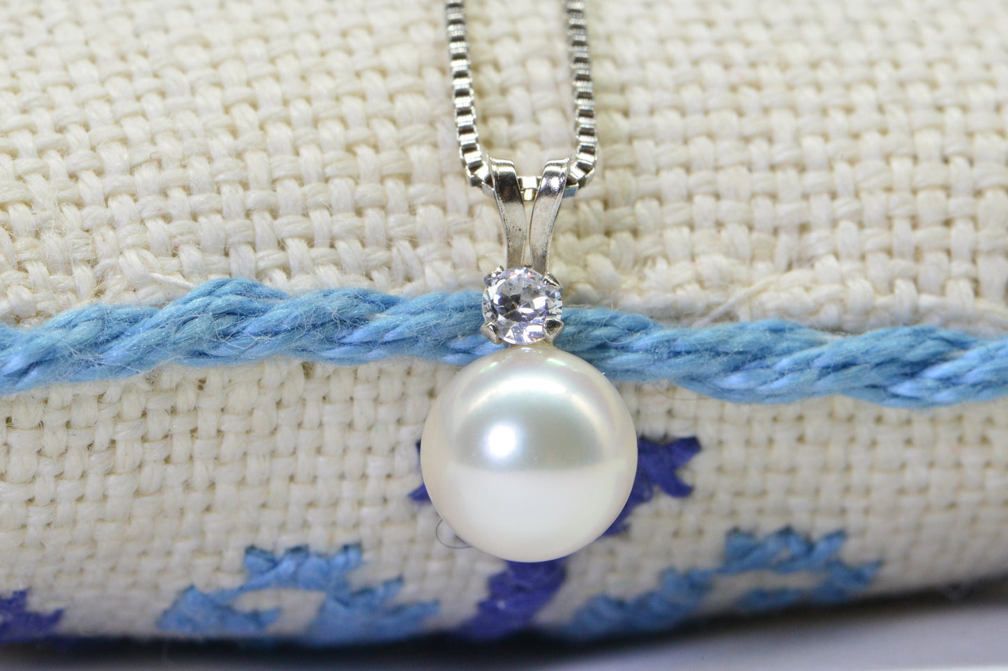 8mm White Freshwater Pearl Pendant Necklace - Sterling Silver, July Birthstone